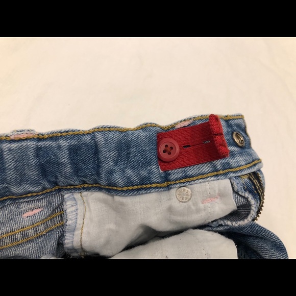 Levi’s Little Girls washed flare Jeans. - Picture 7 of 7